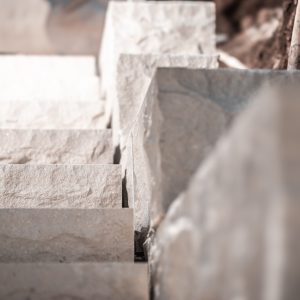 Dolomit Blockstufen Avorio Argento